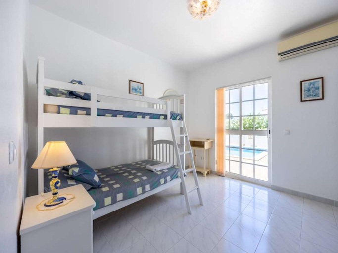 Others 2, Spacious Carvoeiro Villa Casa Jemb 3 Bedrooms Great Pool Area, Lagoa