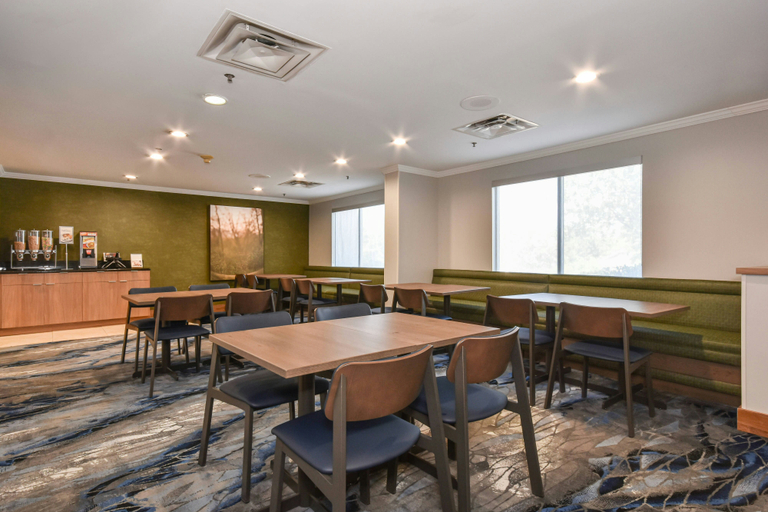 Food & Drinks 4, Fairfield by Marriott Inn & Suites Columbia Harbison, Richland