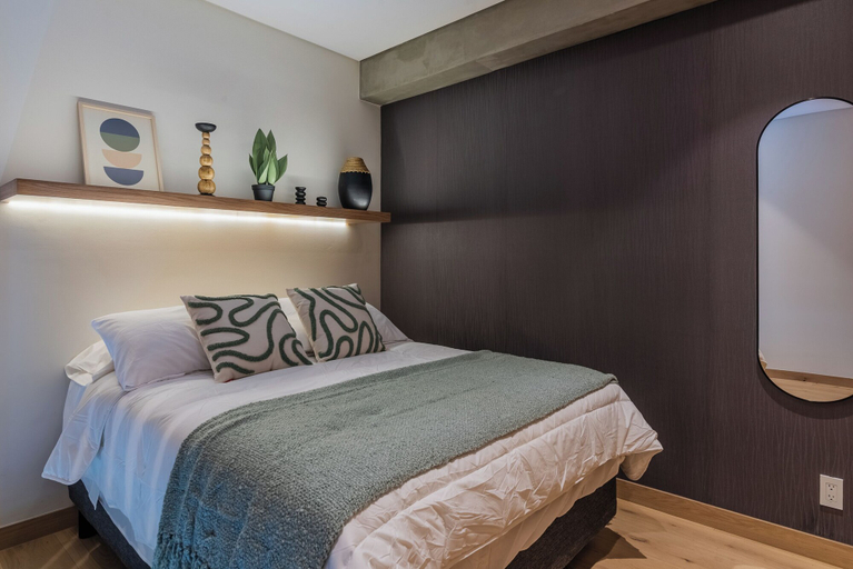 Room 4, The R Line I Sky Residences & Pool, Mexico City