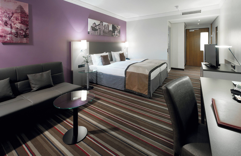 Bedroom 4, Leonardo Hotel Monchengladbach, Mönchengladbach