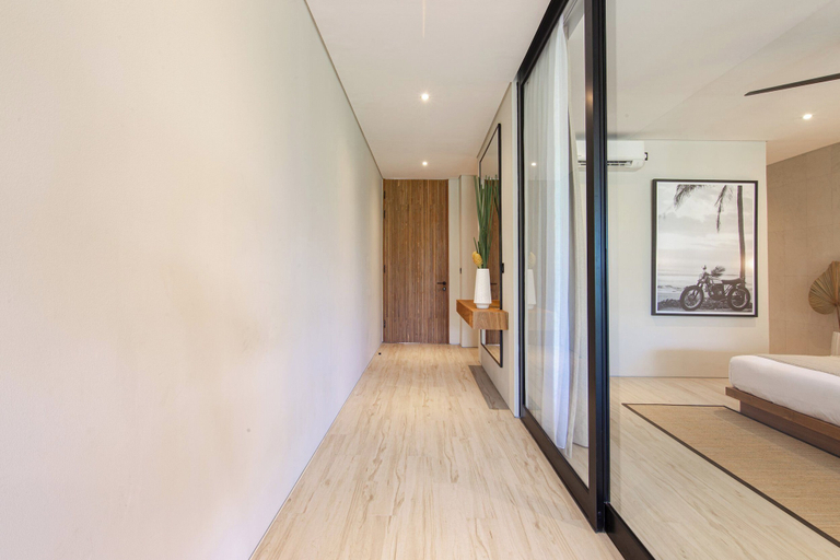 Interior 2, East 88 Unit 4, Badung