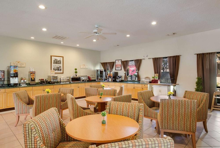 Food & Drinks 5, Magnuson Hotel Hardeeville, Jasper