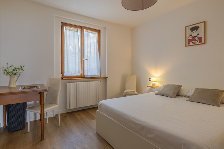 Room 5, Viandante Lake View in Bellano, Lecco