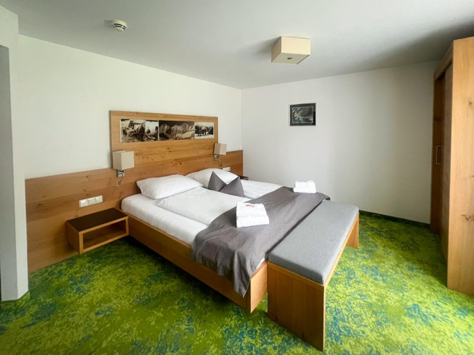 Others 2, Alpinhotel Maistatt, Liezen
