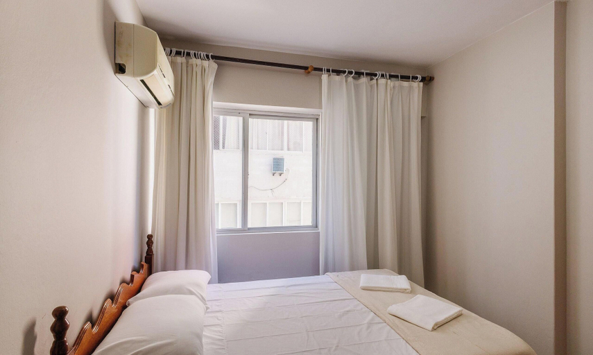 Room 4, Beachfront apt BC Center Close to Attract. Eal0704, Balneário Arroio do Silva