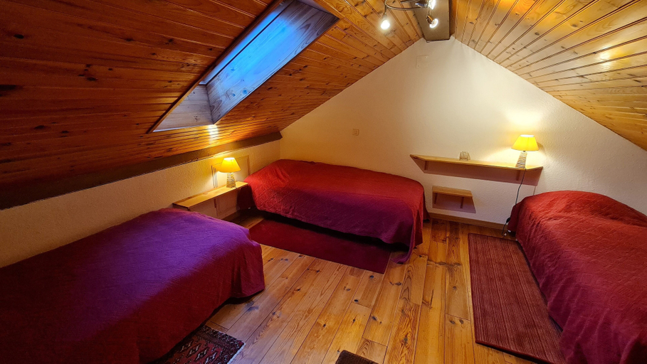 Bedroom 3, DOMAINE DES GRAVIERS, Vosges