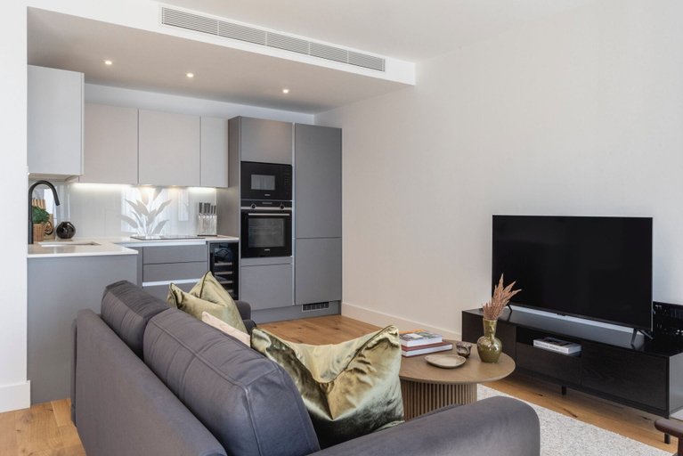 Living area 3, Urban Rest Albert Embankment, London