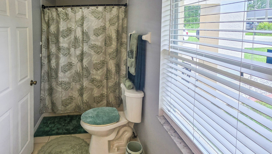 Bathroom 2, Shad Room - Cozy Private Bedroom in a Shared Home, Highlands