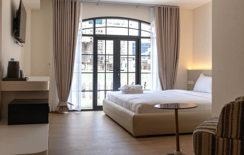 Room 4, Vina Ville Hotel, Ratchathewi