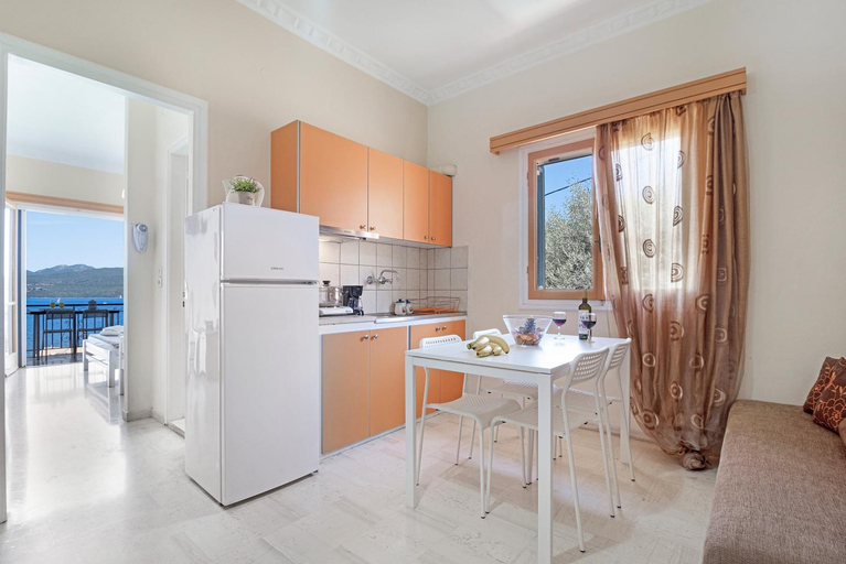 Others 4, Tasoula Apartment with sea view M4, Ionian Islands