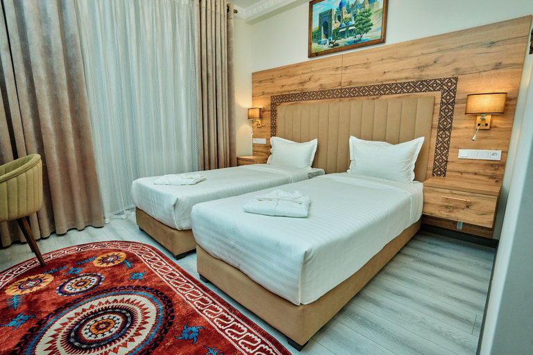 Room 5, ISKANDAR Hotel, Taylak