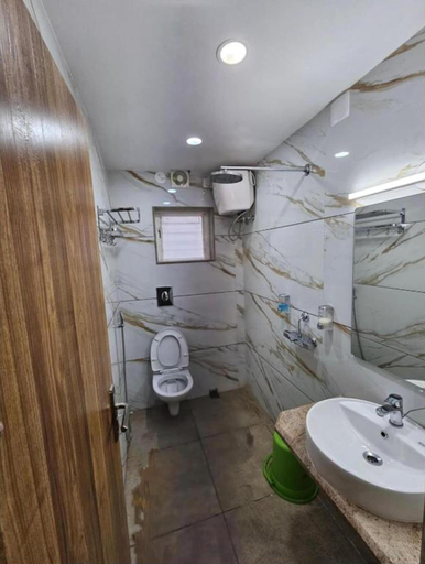 Bathroom 3, OnlyStay V3 Inn Newtown, North 24 Parganas