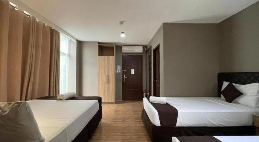 Bedroom 3, Cebu Capitol Central Hotel And Suites, Cebu City