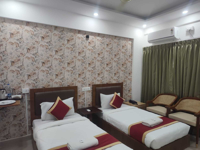 Room 4, PPH Living Sri Sai Comforts, Bangalore
