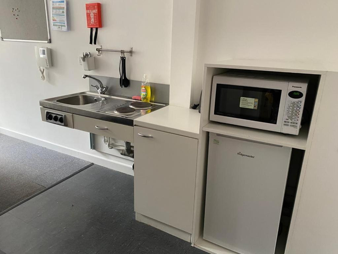 Others 5, Studio Flat Farringdon, London
