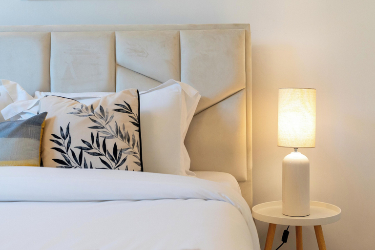 Room 3, bnbme - La Voile 3 - 1BR, Dubai