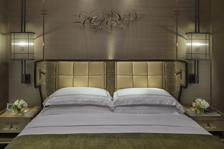 Bedroom 4, Mandarin Oriental The Landmark, Hong Kong, Hong Kong Island