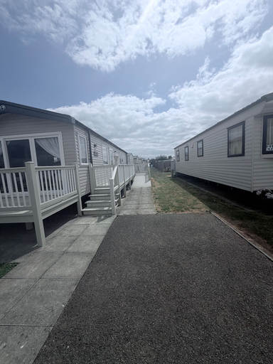Exterior 4, Coastfields 8 Berth Holiday Home, Lincolnshire