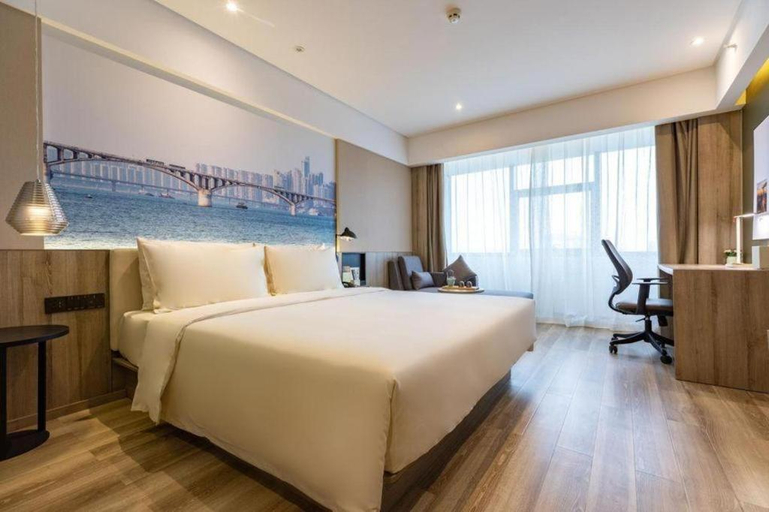 Bedroom 2, Atour Hotel Changsha Wuyi Square Wanbao Avenue, Changsha