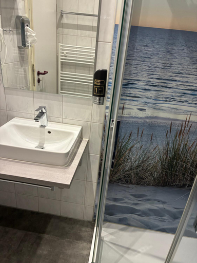 Bathroom 2, Hotel Am Deich, Ammerland