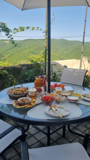 Food & Drinks, Guest House Horizonti, Signagi