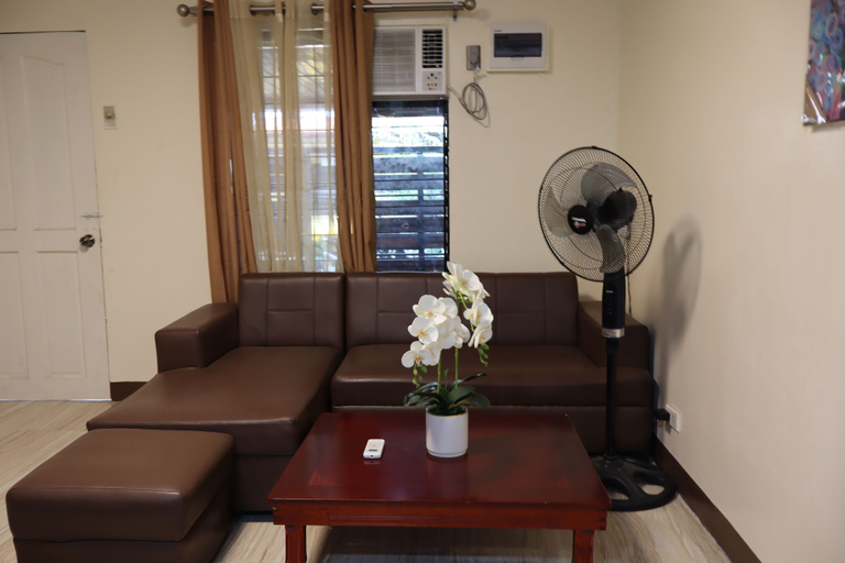 Living area, Ysamatti Travel Lodge, Lapu-Lapu City