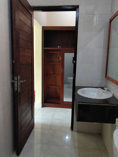 Bathroom 5, Oemah Bali, Badung