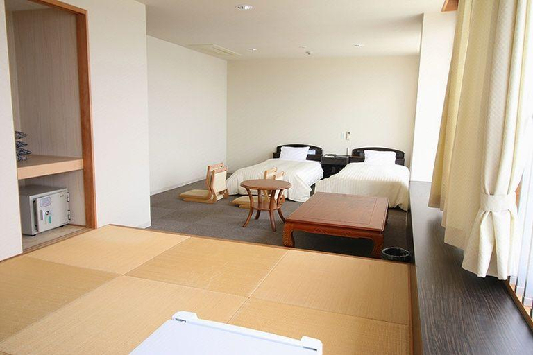 Bedroom 4, Ryokan Kunibiki, Izumo
