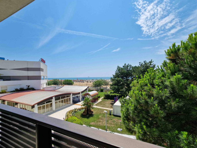 4, Trendy Seafront Apartment With Terrace, Venezia