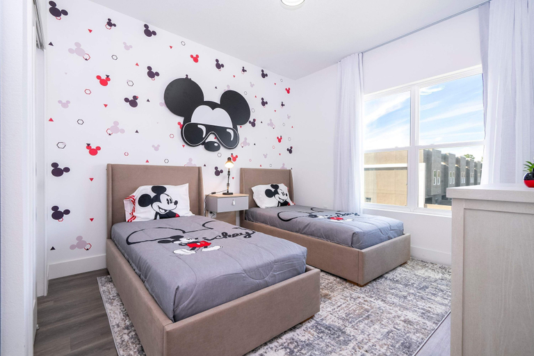 Room 4, Designer Disney Escape With Themed Rooms, Osceola