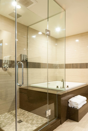 Bathroom 4, Glenrock Inn & Suites Glendale, Los Angeles