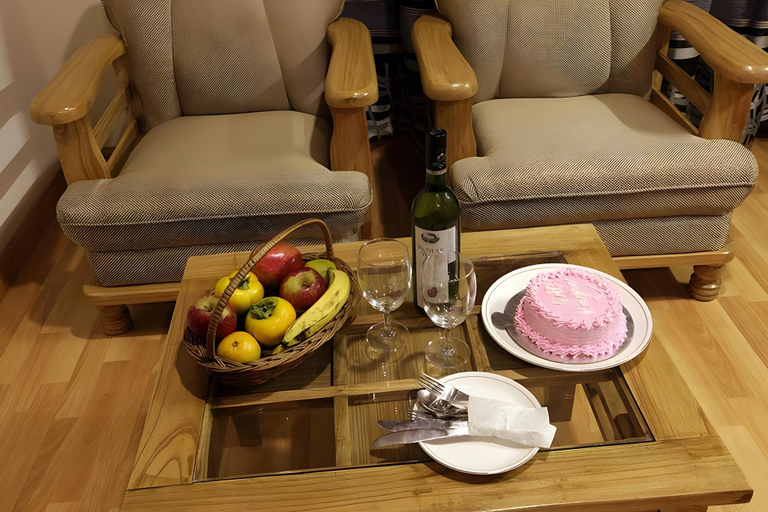 Food & Drinks, The Hk International(Luxury Hotel), Kullu