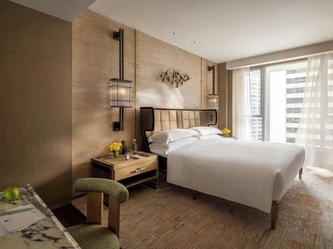 Bedroom 4, Mandarin Oriental The Landmark, Hong Kong, Hong Kong Island