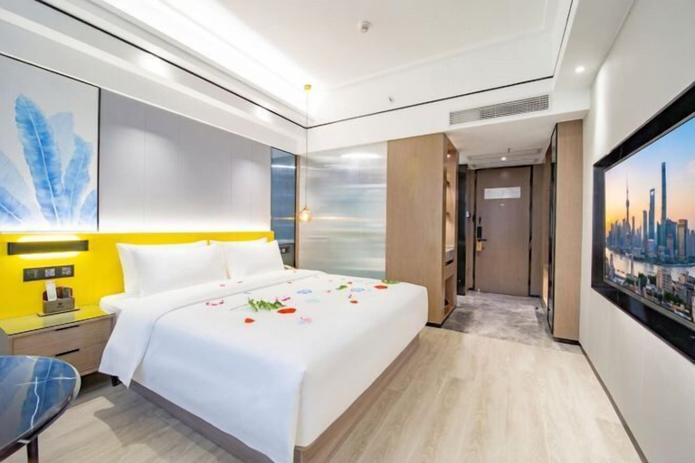 Bedroom 1, Longquan Hotel (Nandaqiao Flagship), Haikou