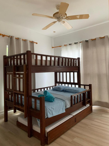 1, Hotel sister moon eco lodge, Portobelo