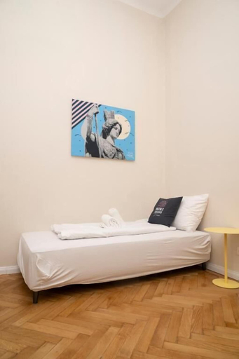 Room 3, Miki Stays - 200m zum Prater, Wien