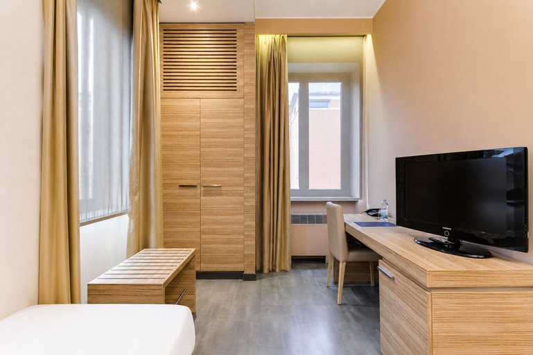 Bedroom 2, Phi Hotel Garden Area Roma Eur, Rome