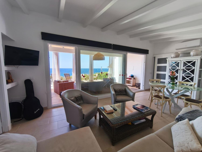 Others 5, Villa Rocio, Baleares