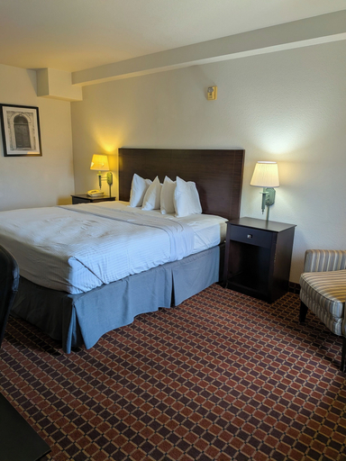 Bedroom 3, Catalina Inn, Pima