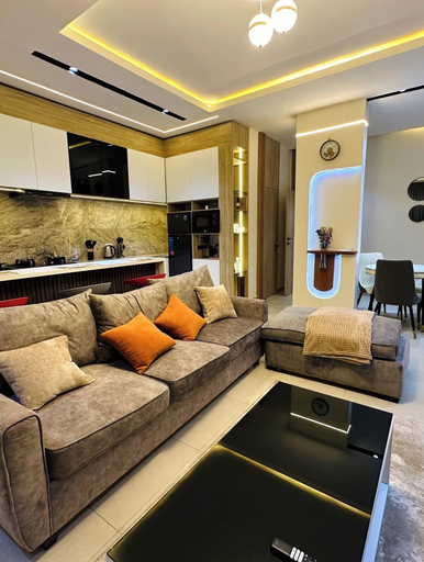 Living area 4, AlphaVista Luxury Apartment, Obio/Akp