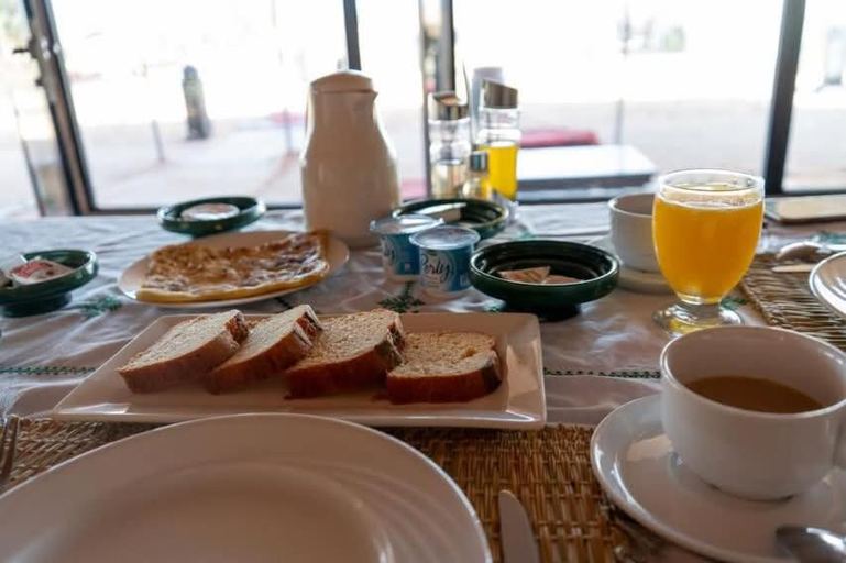 Food & Drinks 5, Gamra Desert Camp, Errachidia