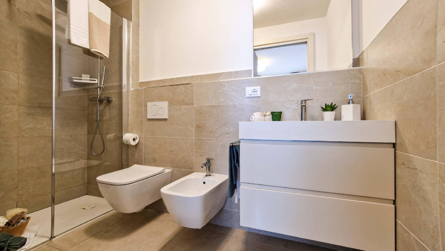 Bathroom, Charming apartment with panoramic views, Venezia