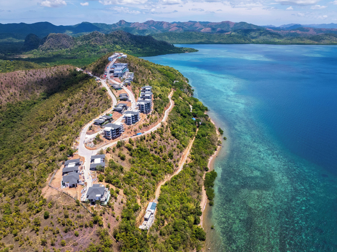 Aerial view 4, The Lind Coron, Coron