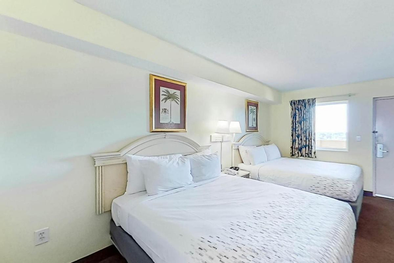 Bedroom 3, Camelot by the Sea, Horry