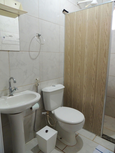 Bathroom 4, Pousada Santa Rita, Abadiânia