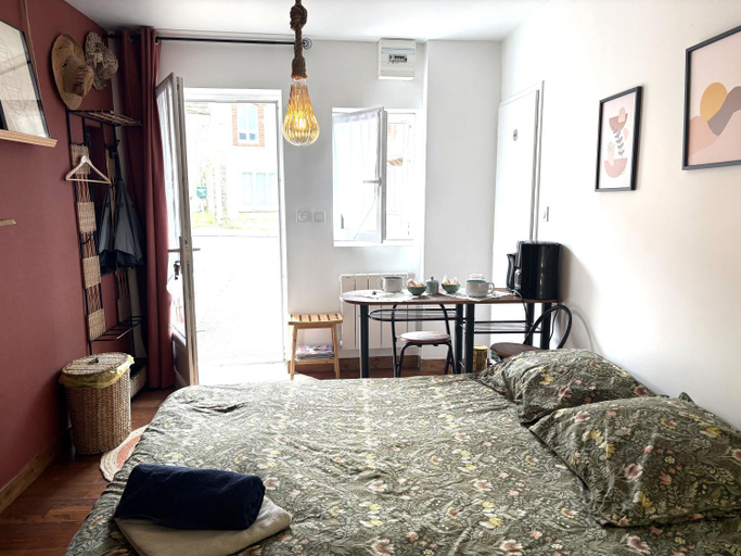 Others 4, Chambre du Cotentin, Manche