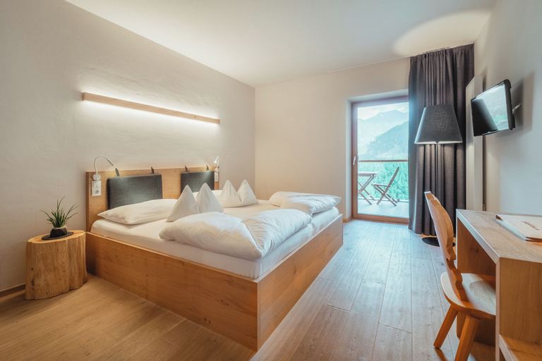 Bedroom 3, Gailerhof Boutique Hotel B&B Dolomites, Bolzano