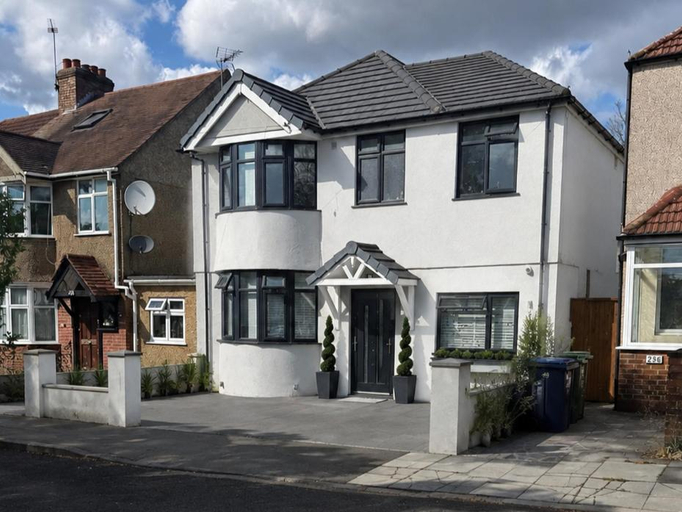 Exterior & Views 1, Sudbury heights Guest House, London