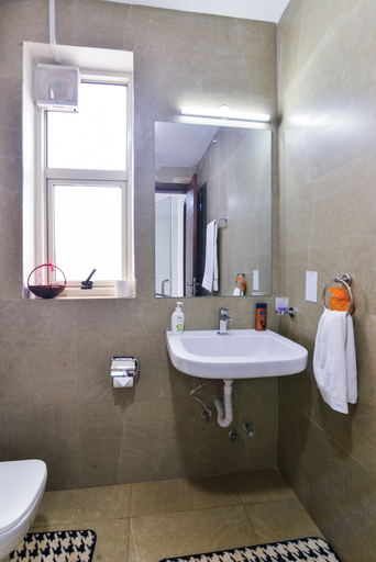 Bathroom 5, Naperville Apartments Duplex, Kampala
