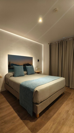 Bedroom 4, Hostal Las Margaritas, Cádiz